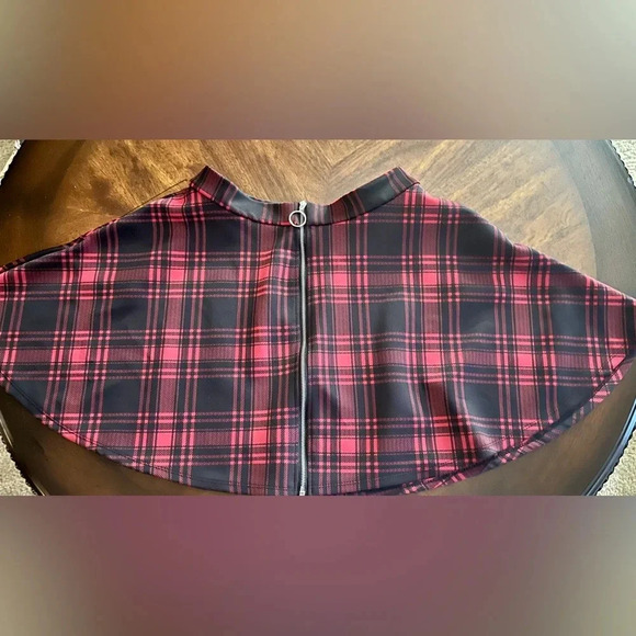Hot Topic Black & Red Plaid O-Ring Skater Mini Skirt Size Medium - Picture 5 of 10